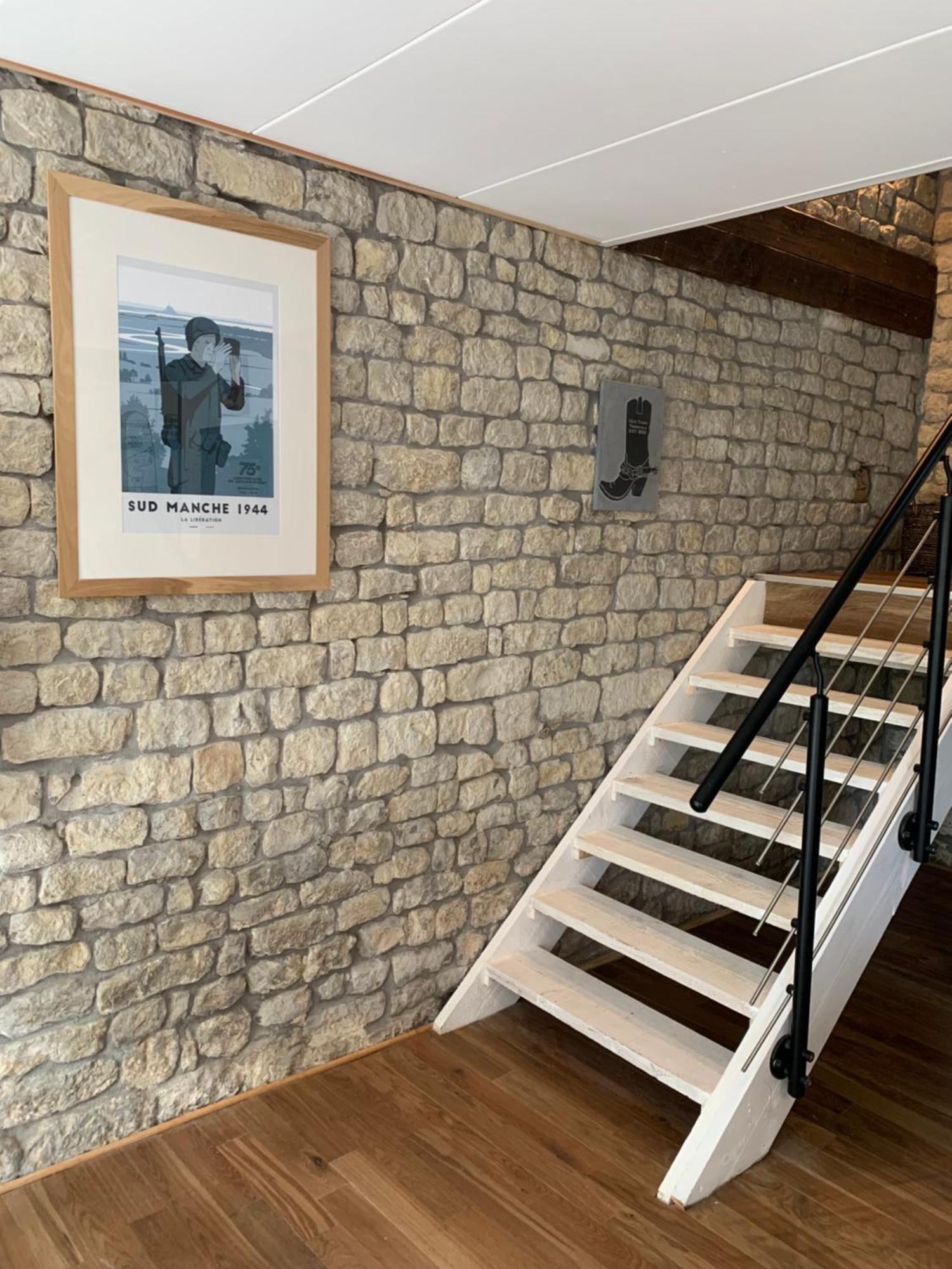 Comfortable House For 6 Guests In Saint-Come-Du-Mont Villa Eksteriør billede