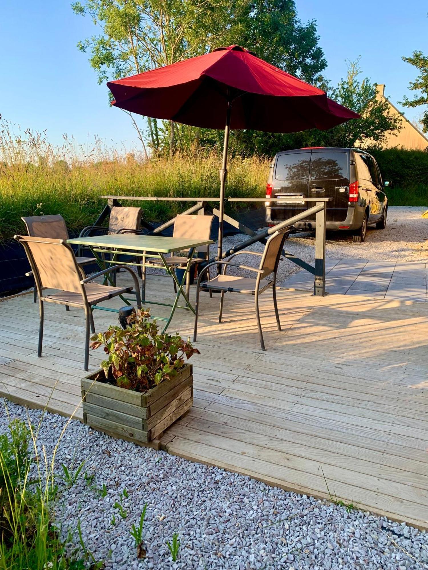 Comfortable House For 6 Guests In Saint-Come-Du-Mont Villa Eksteriør billede